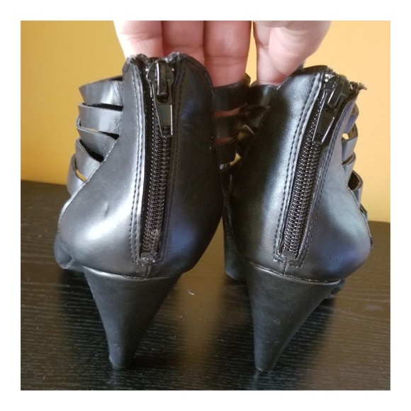 Mossimo High Heeled Black Zip Up Bootie 8 - Picture 2 of 4